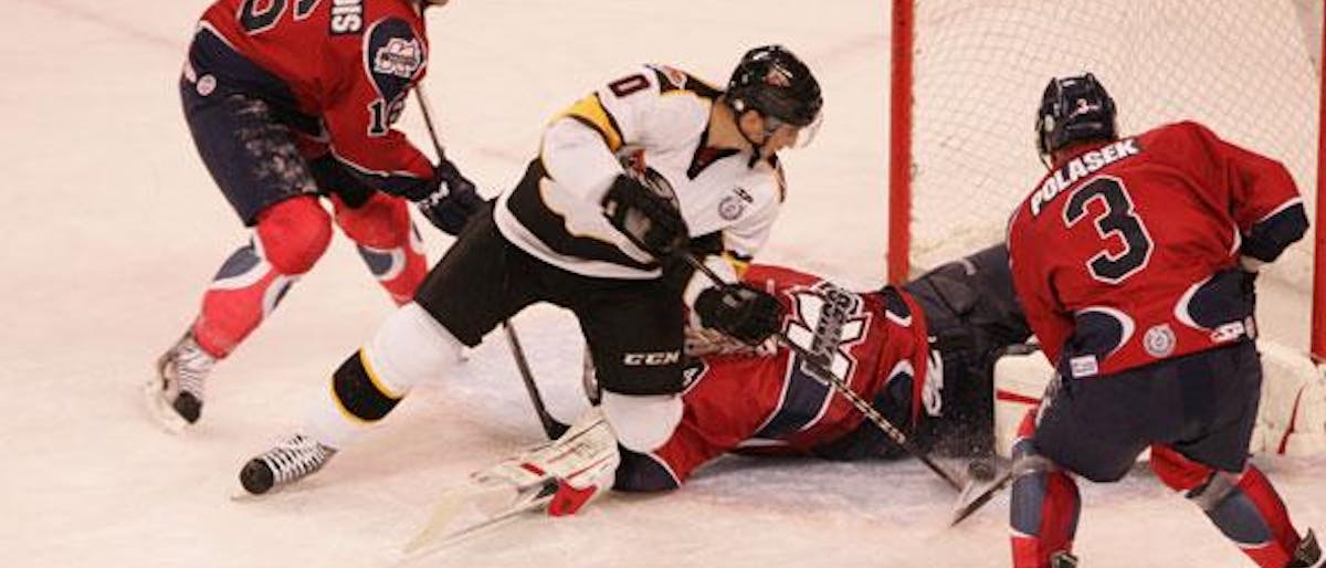 Wilson's Late Goal Propels Cyclones Past Wings, 3-2